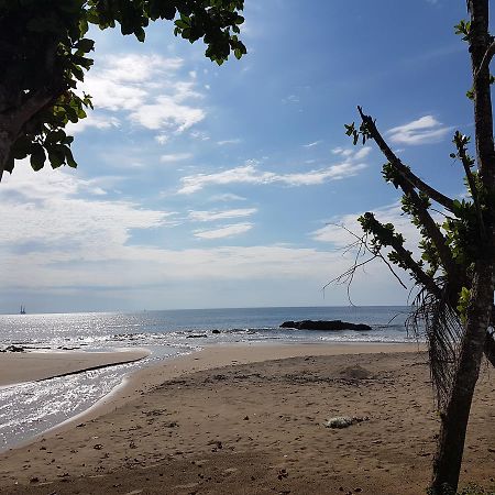 Eden Lodge Kribi Exteriör bild