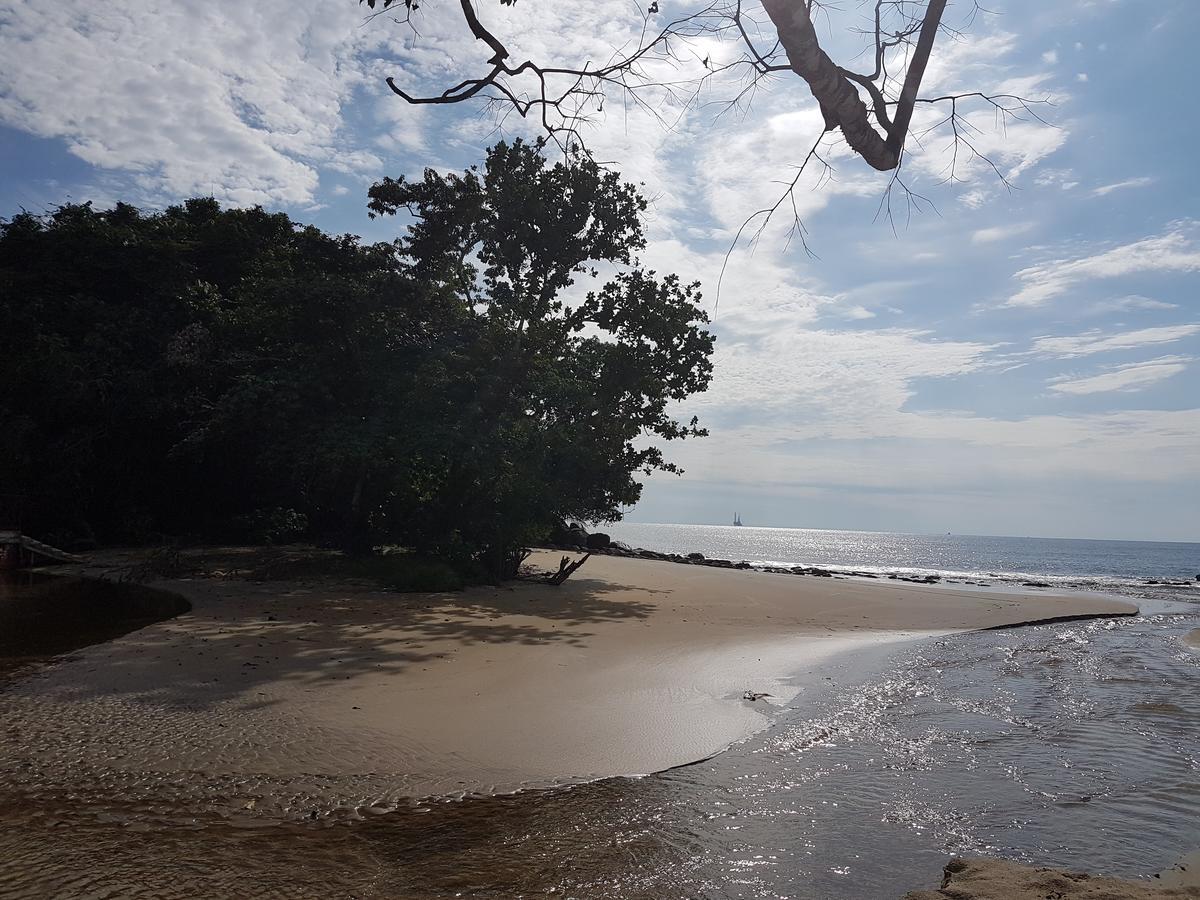 Eden Lodge Kribi Exteriör bild